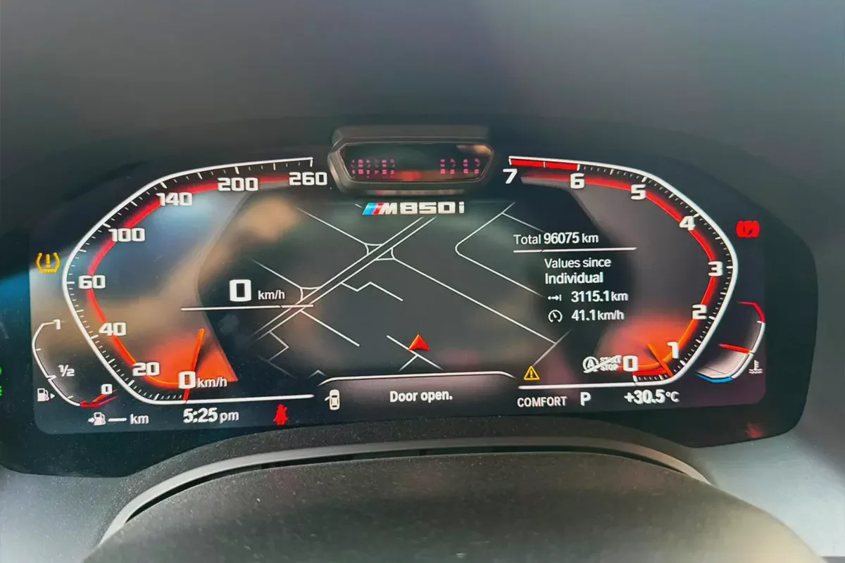 BMW M850i xDrive M Sport Carbon Core Individual 2019 l Full AGMC Service l AED 3,133 / Monthly-9-9