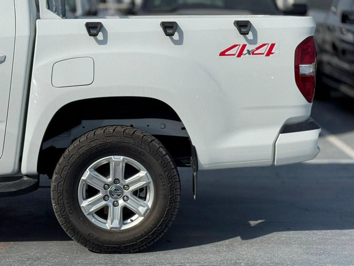 MG T60 T60 2.4L Petrol Manual DC 4WD 2025 Export Price @ 49,500 AED-14-0
