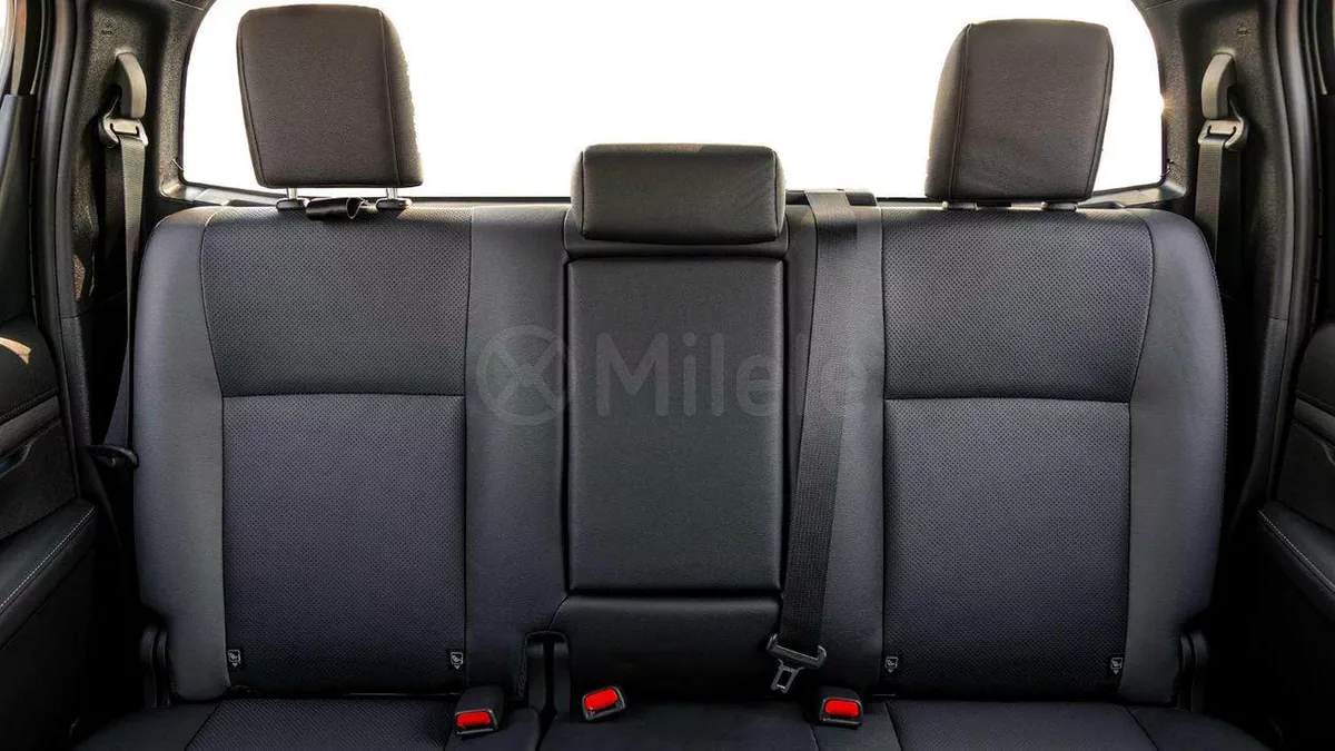 Toyota Hilux TOYOTA HILUX DC MHEV | 2-YEAR WARRANTY + SERVICE AVAILABLE | IN-HOUSE FINANCING | 0% DOWNPAYMENT (BA-20-0