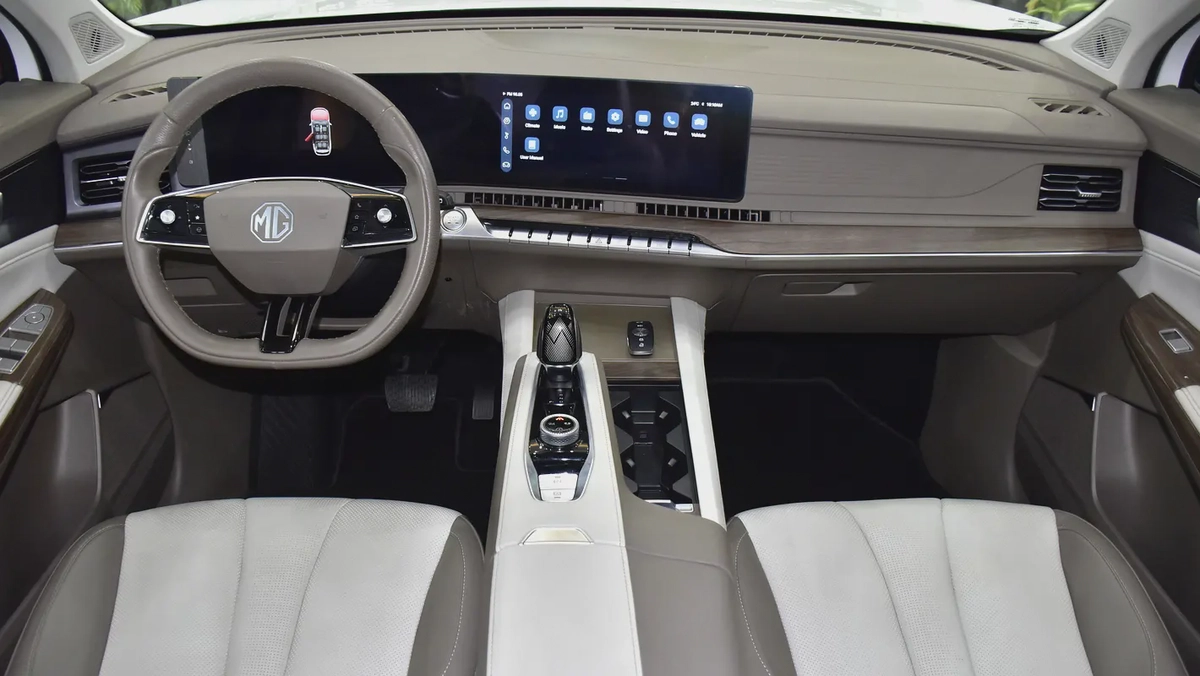 AED 1,190 EMi for 5Yrs | MG RX9 ( 2023 Model ) in White Color Chinese Specs-10-10