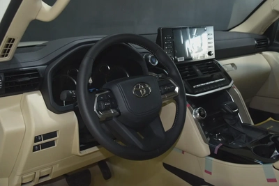 Toyota Land Cruiser EXR 2023 GCC Specs ll 0 km ll Upgrade to full Option-14