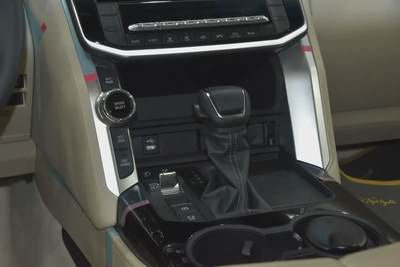 Toyota Land Cruiser EXR 2023 GCC Specs ll 0 km ll Upgrade to full Option-16