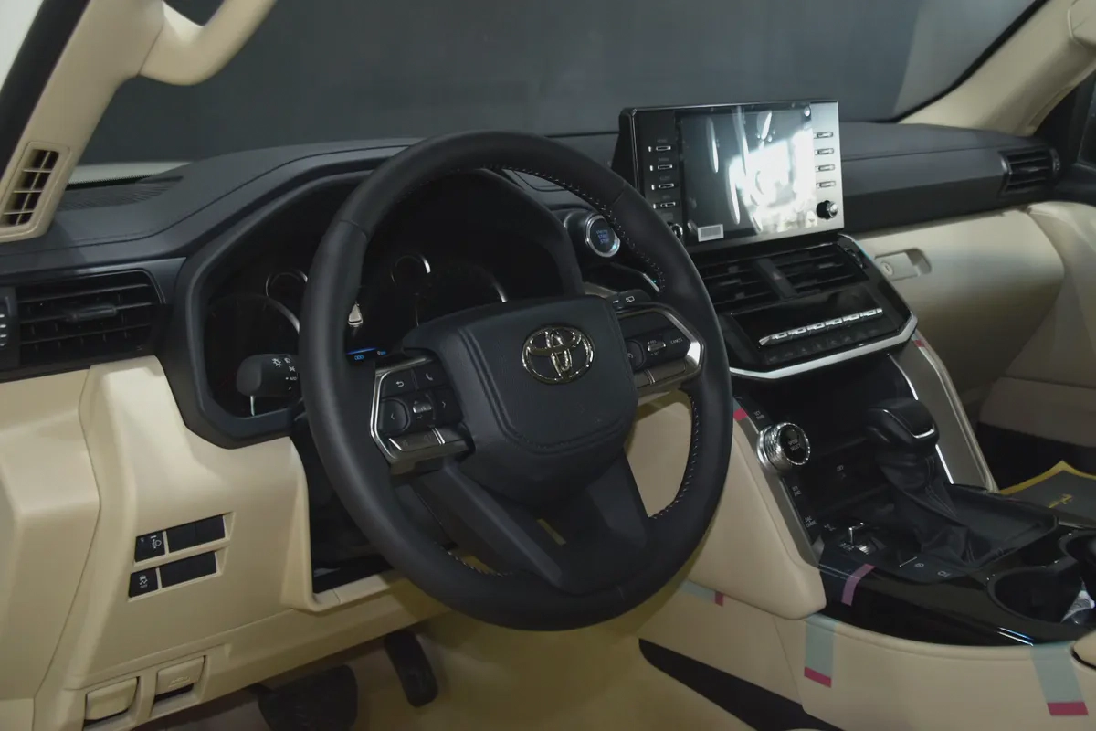 Toyota Land Cruiser EXR 2023 GCC Specs ll 0 km ll Upgrade to full Option-14-14
