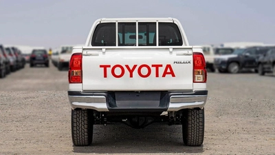 Toyota Hilux AT 2.7 MID OPTION-15