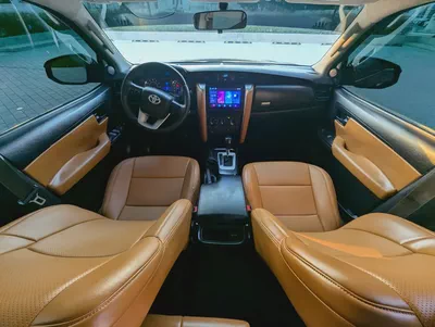 Toyota Fortuner 2017 Facelifted 2026 | 2.7L V4 4x4 GCC Specs | Excellent Condition SUV-10