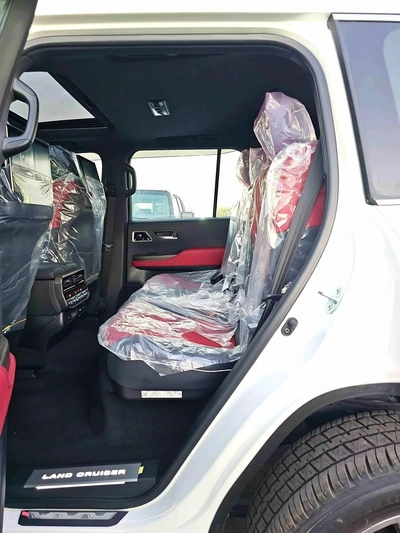 Toyota Land Cruiser VXR 3.5L Petrol Twin Turbo | FULL OPTION | JBL SPKR | HUD / CODE # VXR3M)-11
