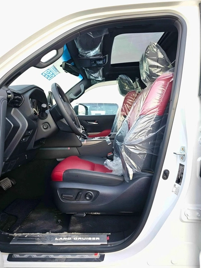 Toyota Land Cruiser VXR 3.5L Petrol Twin Turbo | FULL OPTION | JBL SPKR | HUD / CODE # VXR3M)-15