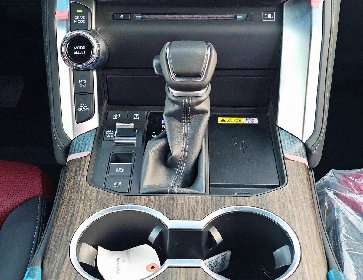 Toyota Land Cruiser VXR 3.5L Petrol Twin Turbo | FULL OPTION | JBL SPKR | HUD / CODE # VXR3M)-4-4