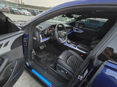 2023 Audi Q8 55 TFSI quattro - Korean Specs - Like New!-8
