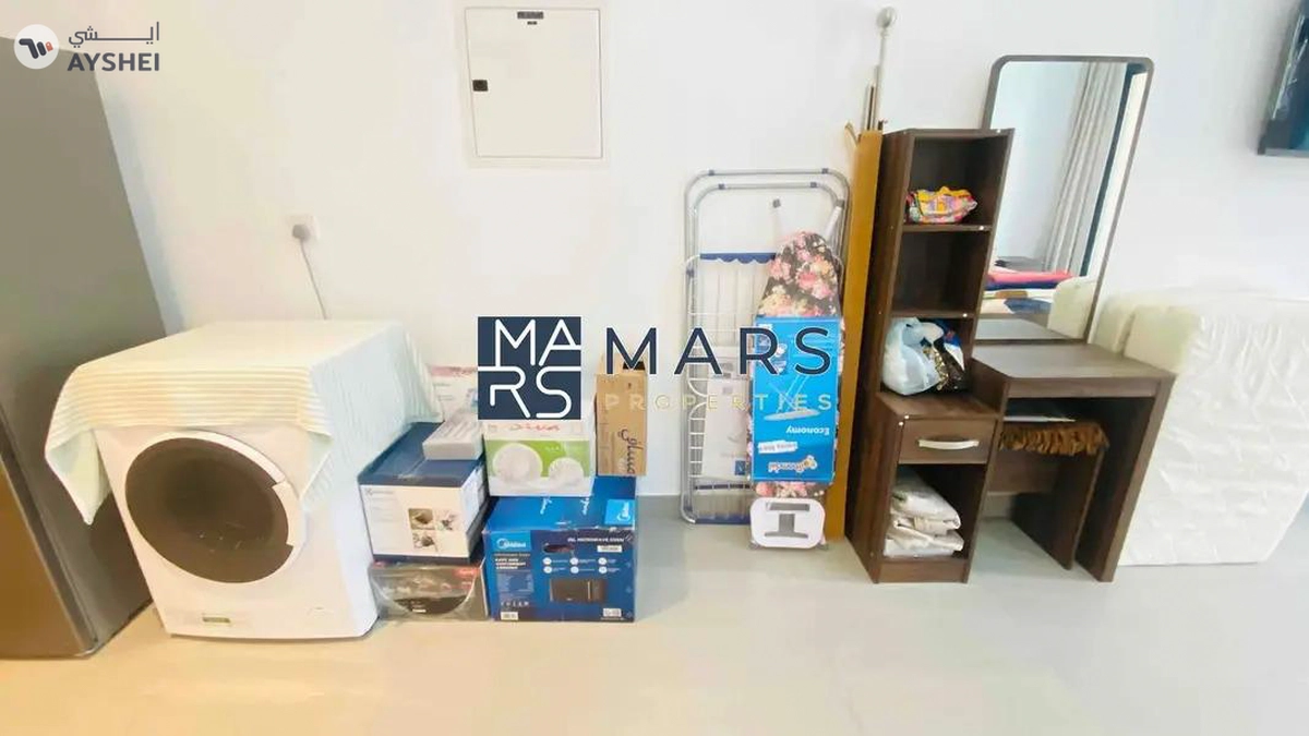 Biggest layout | Big Balcony | Fully Furnished | Easy Access-10-10