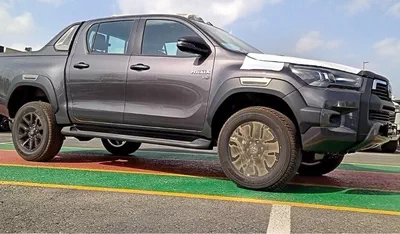 Toyota Hilux ADVENTURE TOYOTA HILUX 4.0L PICKUP 4WD-2