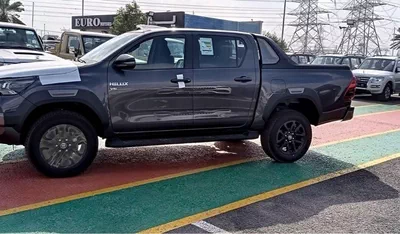Toyota Hilux ADVENTURE TOYOTA HILUX 4.0L PICKUP 4WD-4