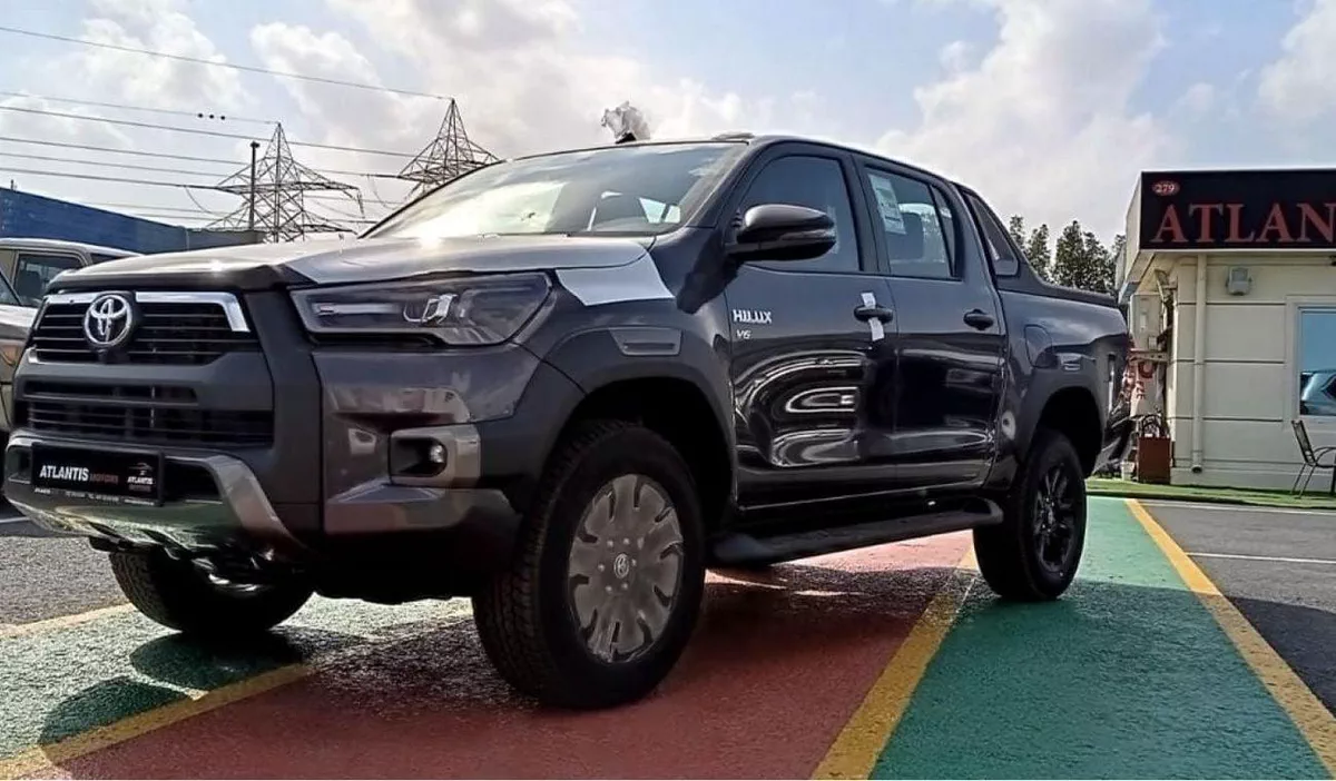 Toyota Hilux ADVENTURE TOYOTA HILUX 4.0L PICKUP 4WD