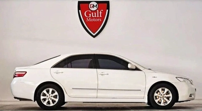 Toyota Camry GLX 2.4L - 4CYL SUNROOF PERFECT CONDITION -3