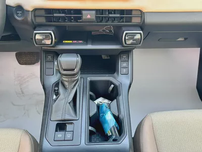 TOYOTA RAV4 XLE HYBRID 2.5 MODEL 2026 GCC SPECS-9