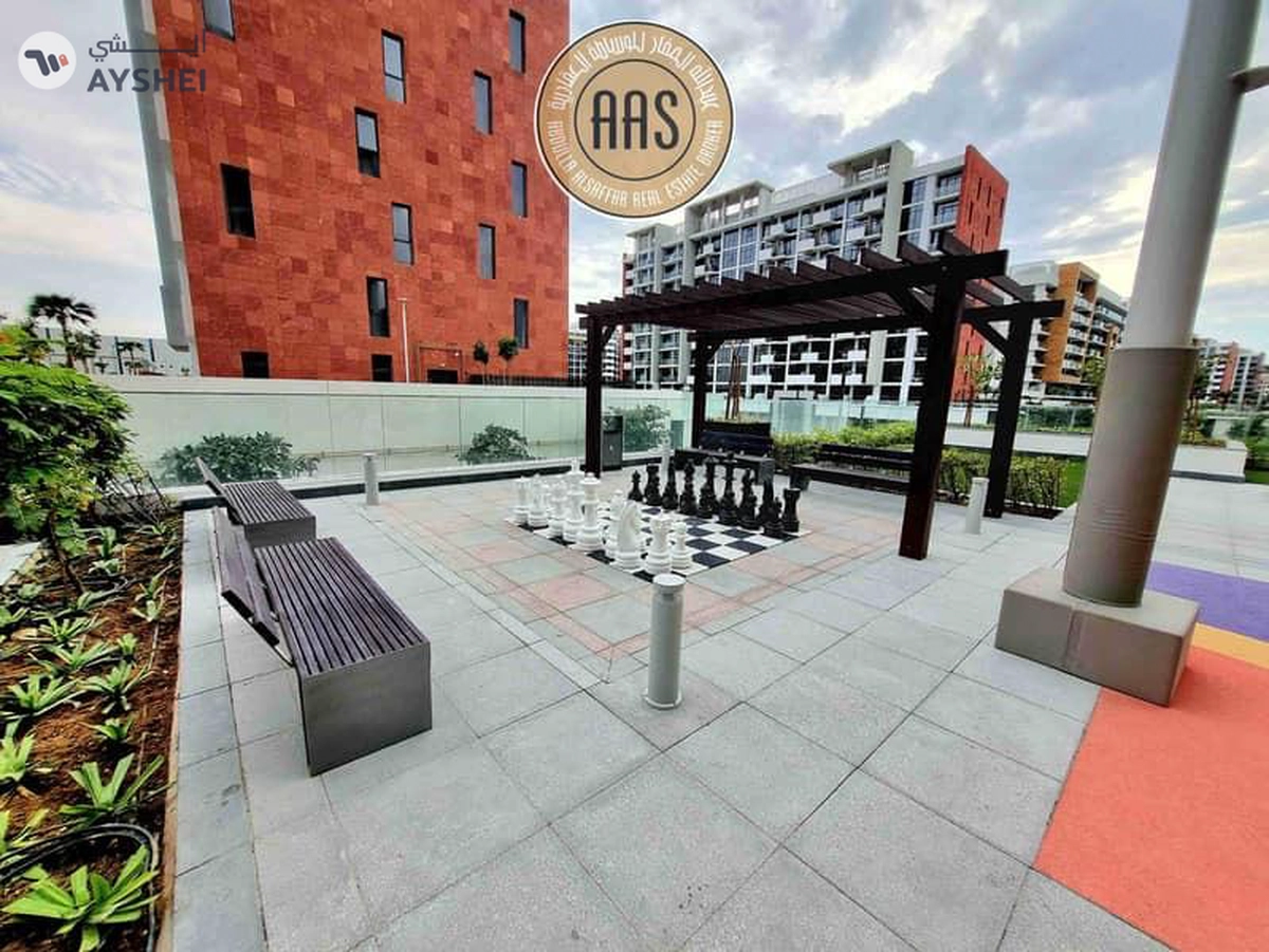 Corner Unit • Spacious Layout • Next to Park • Chiller Free • For 145k-21-21