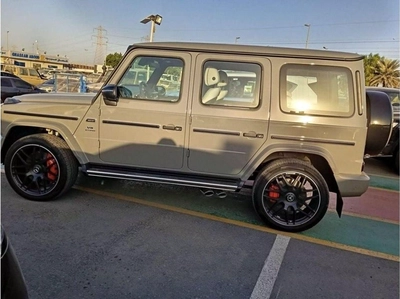 Mercedes Benz G63 AMG MANUFAKTUR EXCLUSIVE PLUS MERCEDES G 63- GREY INSIDE WHITE-6