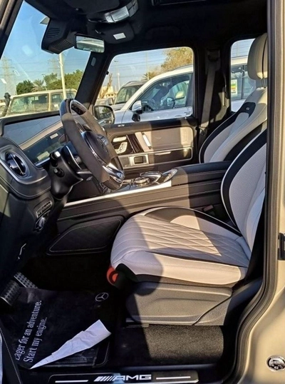 Mercedes Benz G63 AMG MANUFAKTUR EXCLUSIVE PLUS MERCEDES G 63- GREY INSIDE WHITE-7