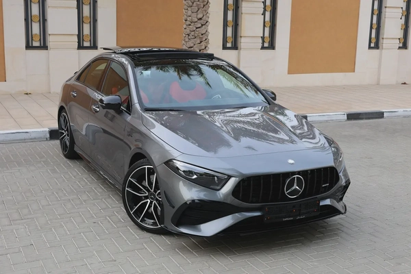 MERCEDES-BENZ A35-( AMG ENGINE)-8700km-2024-UNDER WARRANTY  SERVICE CONTRACT