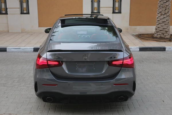 MERCEDES-BENZ A35-( AMG ENGINE)-8700km-2024-UNDER WARRANTY  SERVICE CONTRACT