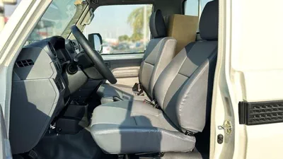 Toyota Land Cruiser Pick Up Toyota Land Cruiser Pickup 4.2L Diesel SC V4 2025-8