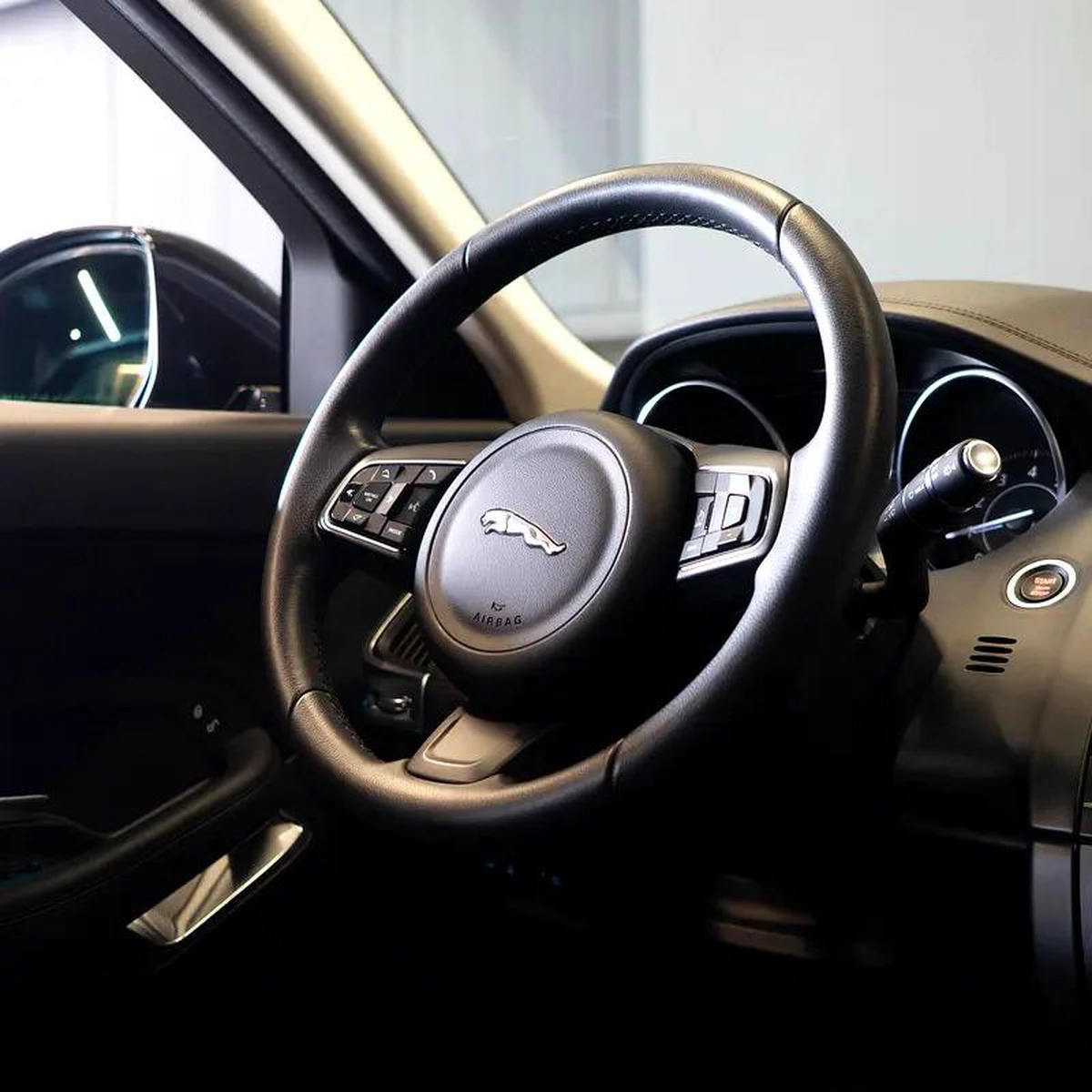 AED 1,340 P.M • 0% Downpayment • Jaguar E-Pace S • 1 Year Warranty-14-14