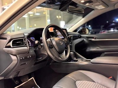 CAMRY SE / 23,000 Km / FULL OPTION / 3 YEARS WARRANTY-9