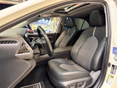 CAMRY SE / 23,000 Km / FULL OPTION / 3 YEARS WARRANTY-3