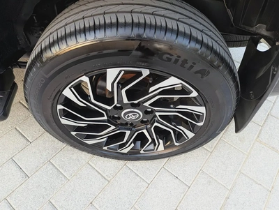 2023 Toyota Land Cruiser Prado TXL | 2.7L V4 | GCC Specs | Excellent Condition | 4WD-16