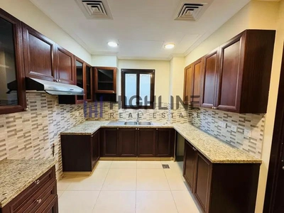 Prime Location |Well Maintained | Landscaped Garden-15