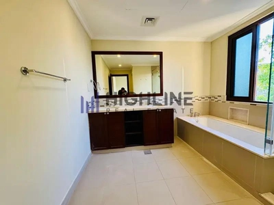 Prime Location |Well Maintained | Landscaped Garden-21