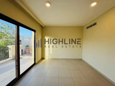Prime Location |Well Maintained | Landscaped Garden-5