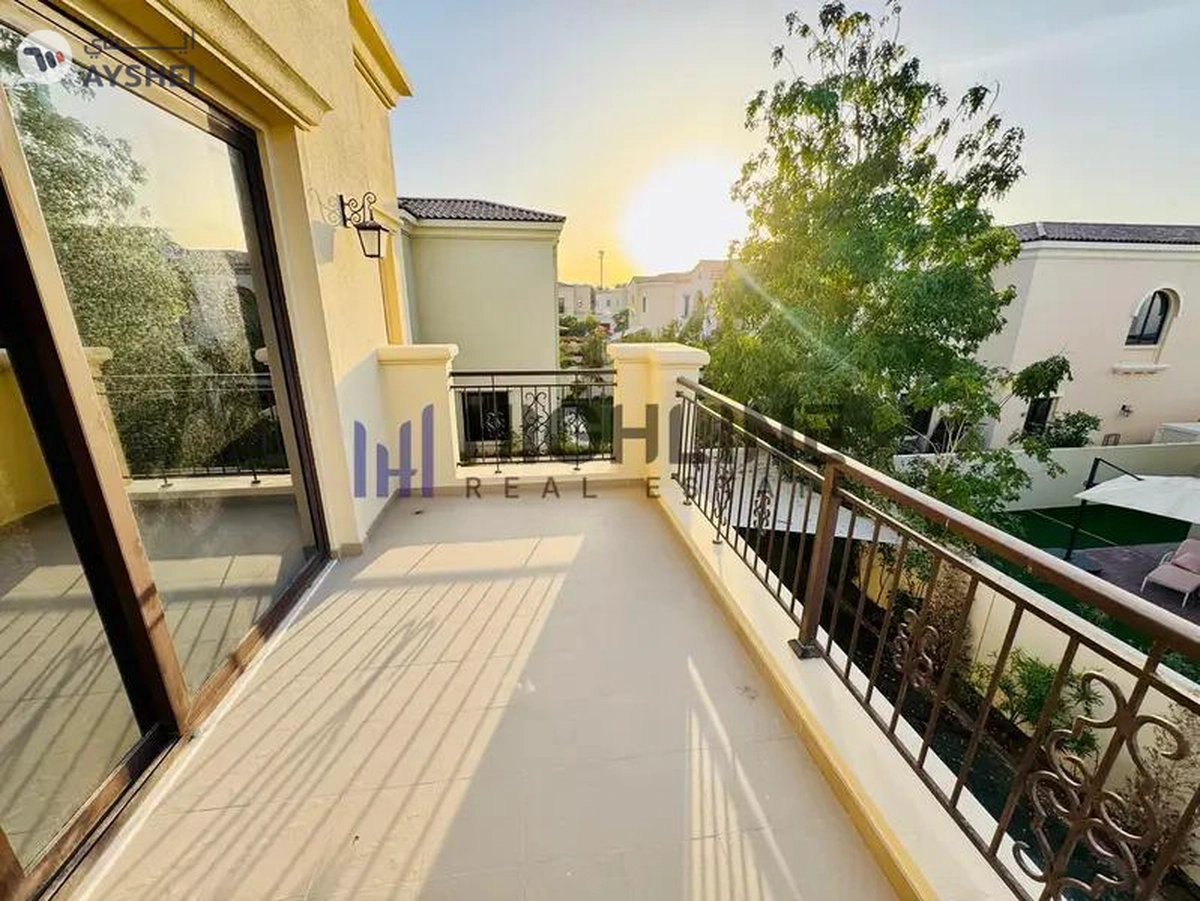 Prime Location |Well Maintained | Landscaped Garden-22-22