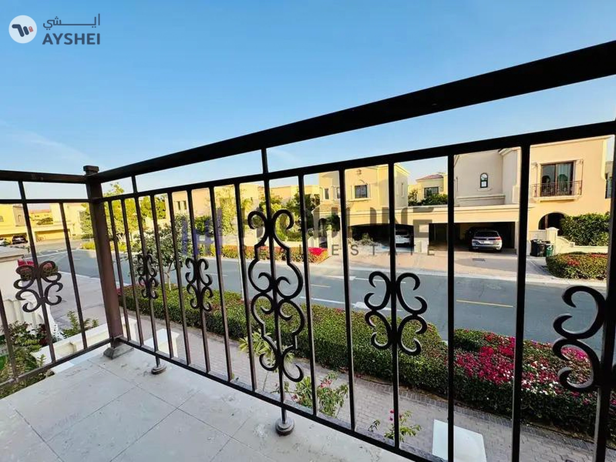 Prime Location |Well Maintained | Landscaped Garden-23-23