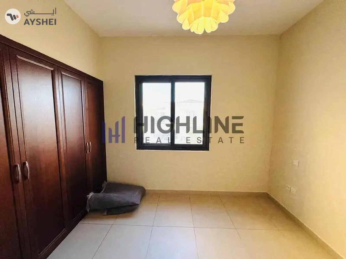Prime Location |Well Maintained | Landscaped Garden-8-8