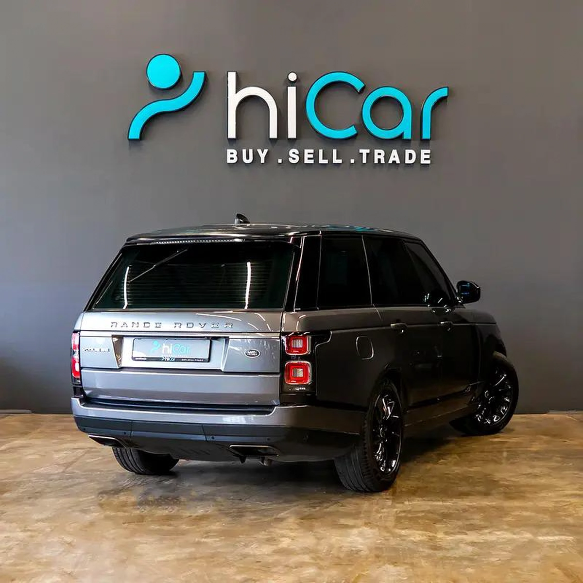 AED 2,682 pm • 0% Downpayment • Range Rover Vogue SE • 1 Year Warranty-2-2