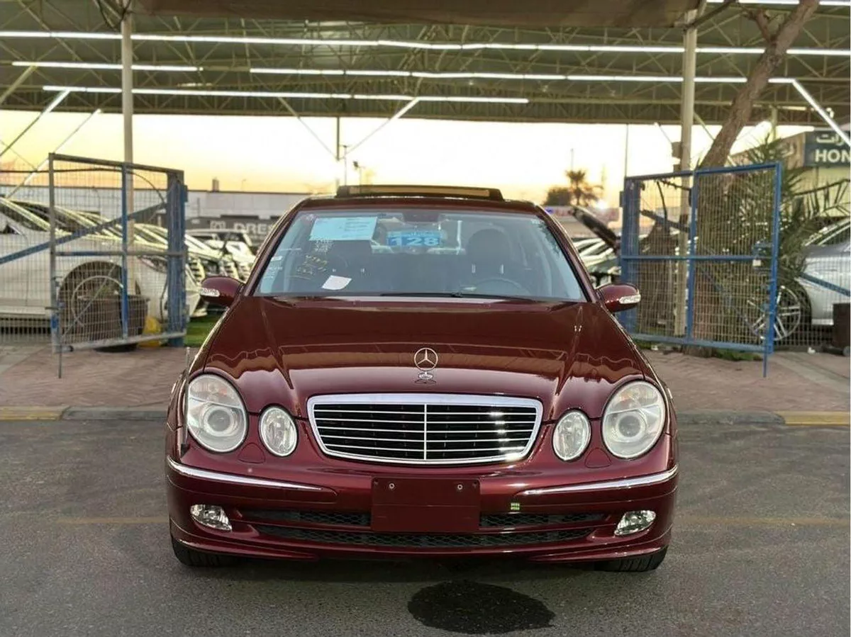 Mercedes Benz E320 STD-1-0