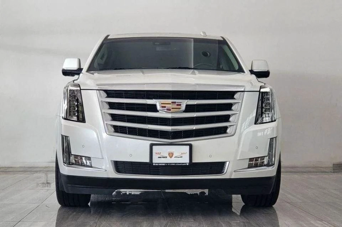 Cadillac Escalade PLATINUM ESV 226.9 -INCH PREMIUM 6.2L-8CYL FULL MAINTENANCE DONE