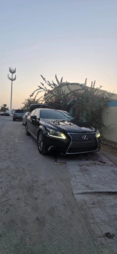 Lexus LS460 V8 4.6L-8CYL FULL-11