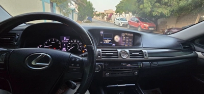 Lexus LS460 V8 4.6L-8CYL FULL-1