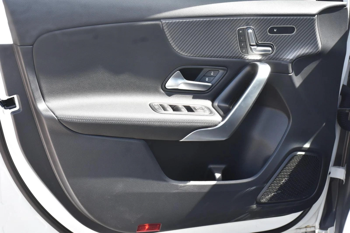 MERCEDES BENZ A220 HATCHBACK 2024 | WHITE-7-7