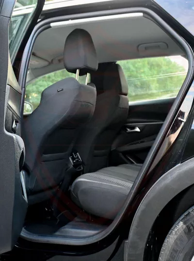 Peugeot 3008 ACTIVE Peugeot 3008 | 1.6 L | 2023 | GCC | Accident-Free | In Excellent Condition | 756 P.M-9
