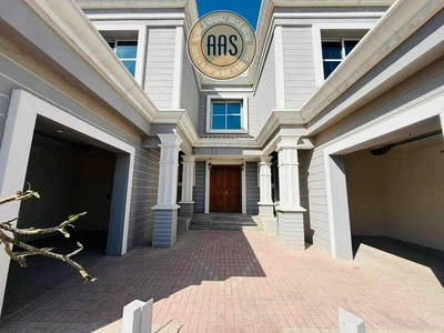 Deal of The Day ! Huge Size 4Bed Villa Available For Rent in Falcon City-12