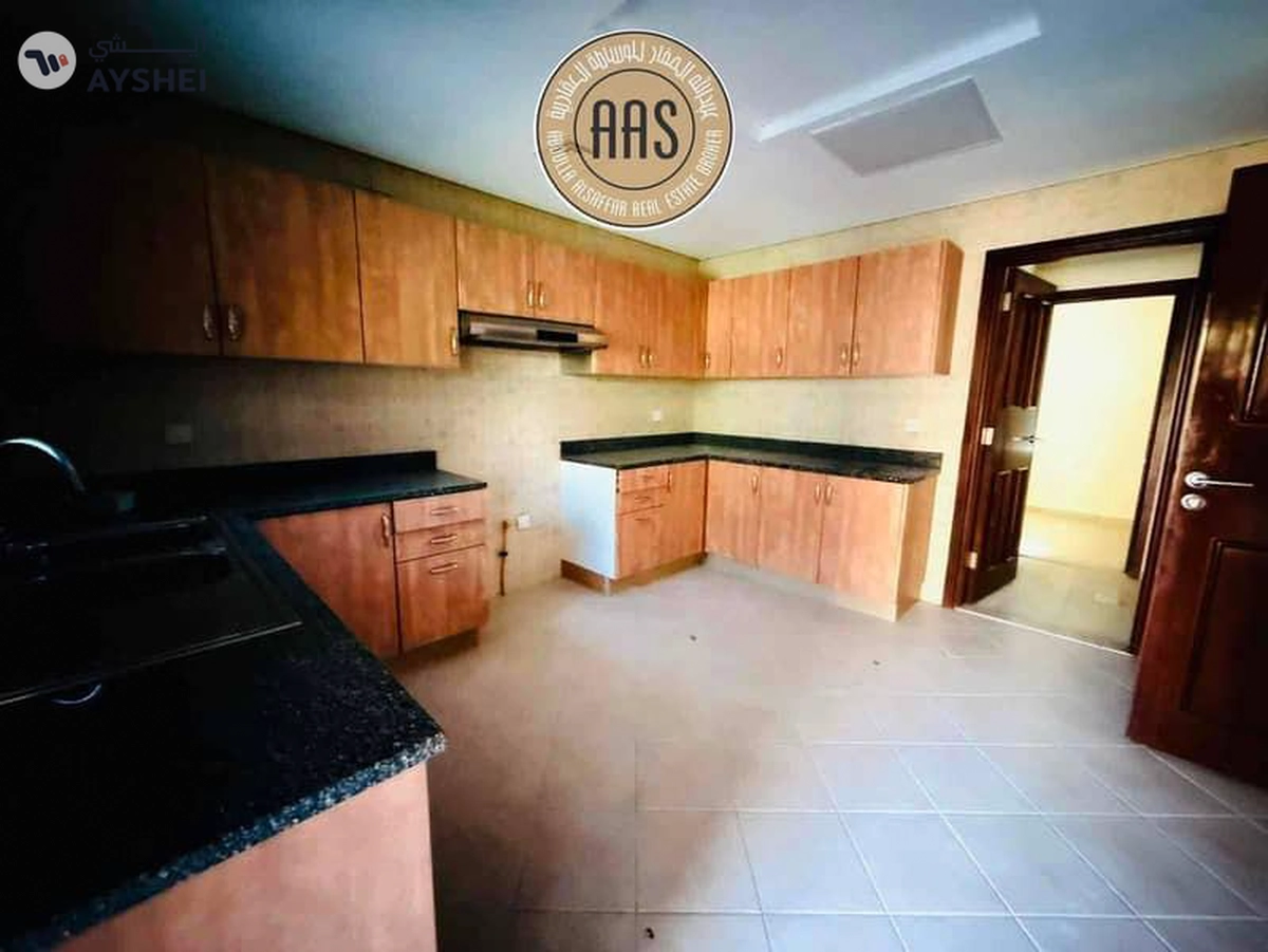 Deal of The Day ! Huge Size 4Bed Villa Available For Rent in Falcon City-15-15