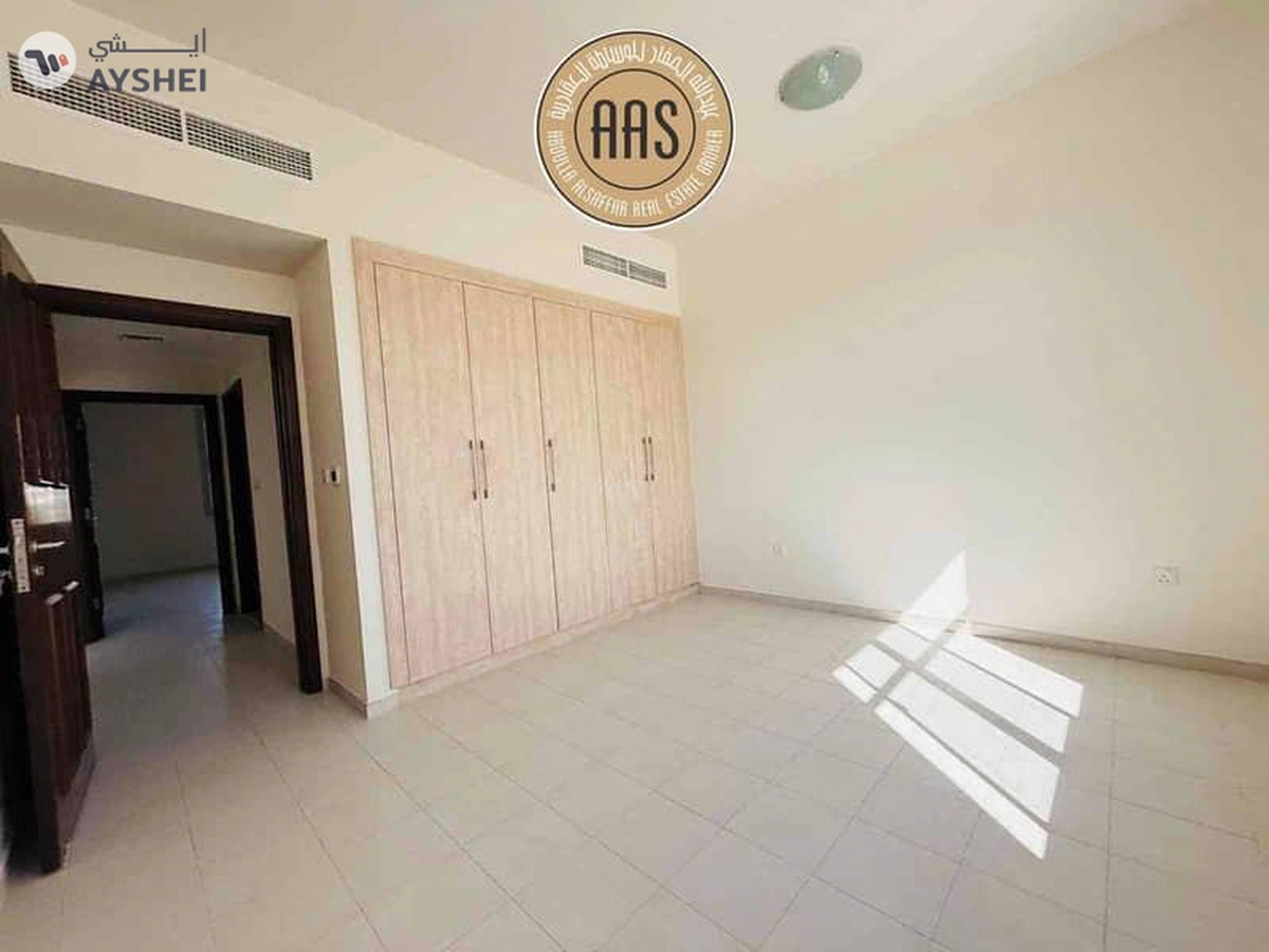 Deal of The Day ! Huge Size 4Bed Villa Available For Rent in Falcon City-5-5
