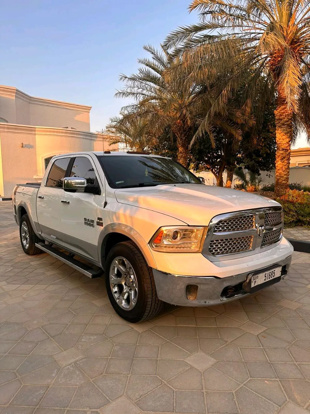2014 Ram 1500 laramie