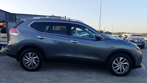 Nissan Rogue SL 2014 - American Specs - GCC Ready!