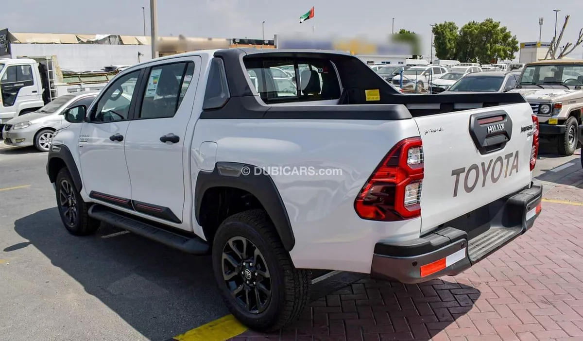 Toyota Hilux Adventure 4.0 L V6-13-0