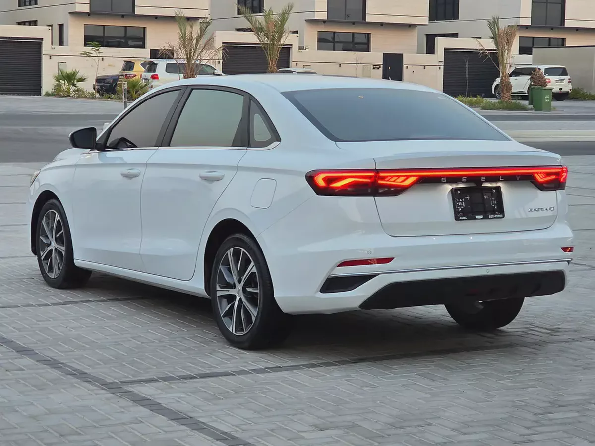 Geely Emgrand GS Sport Full 2024 | GCC Specs | Warranty-5-5