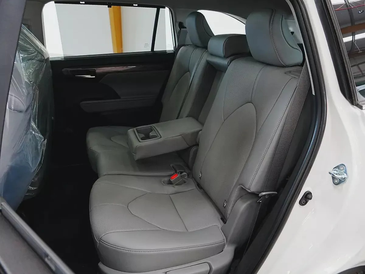 2026 TOYOTA HIGHLANDER 2.5L HEV LIMITED JBL PETROL GCC BRAND NEW 0KM-13-13